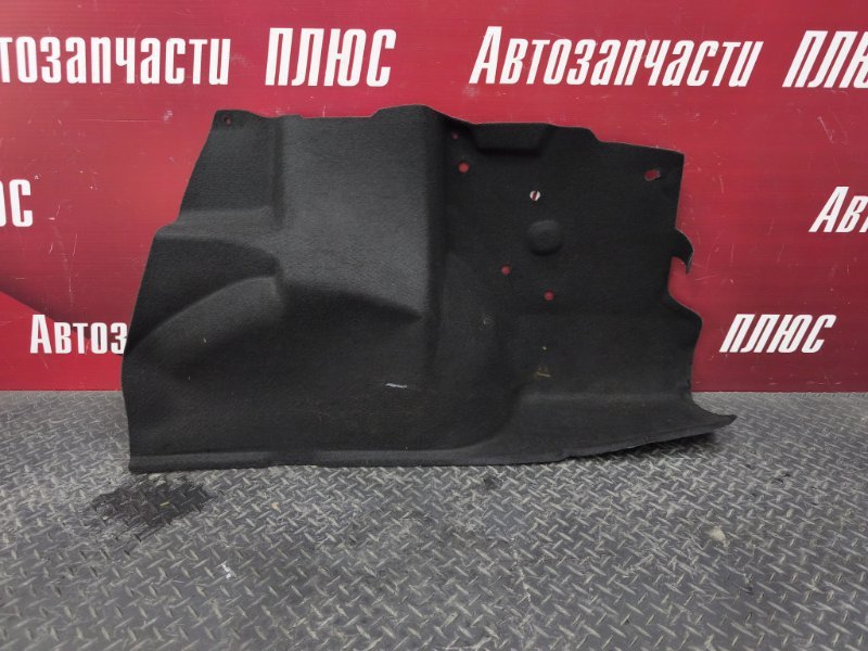 Обшивка багажника