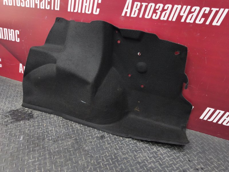 Обшивка багажника