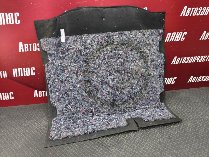 Обшивка пола багажника