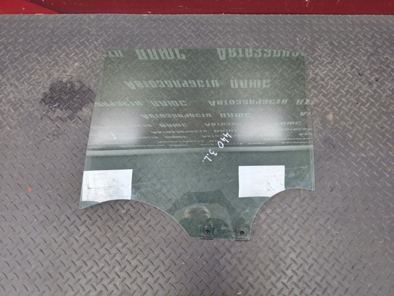 Стекло двери