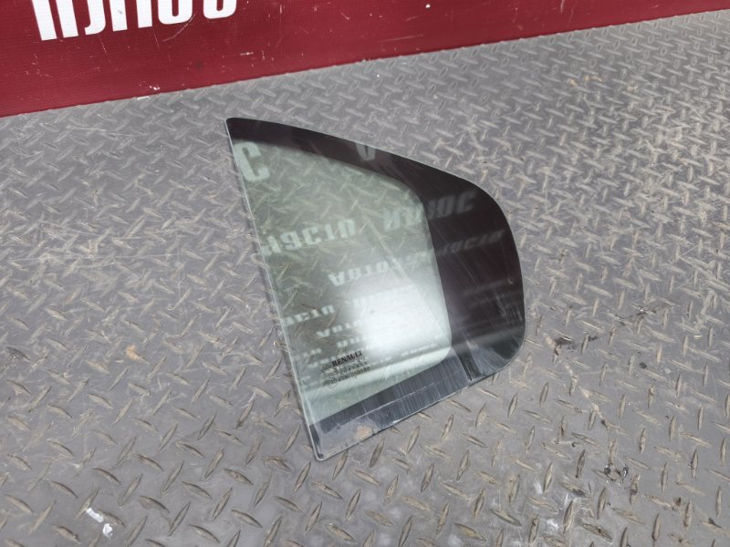 Форточка двери