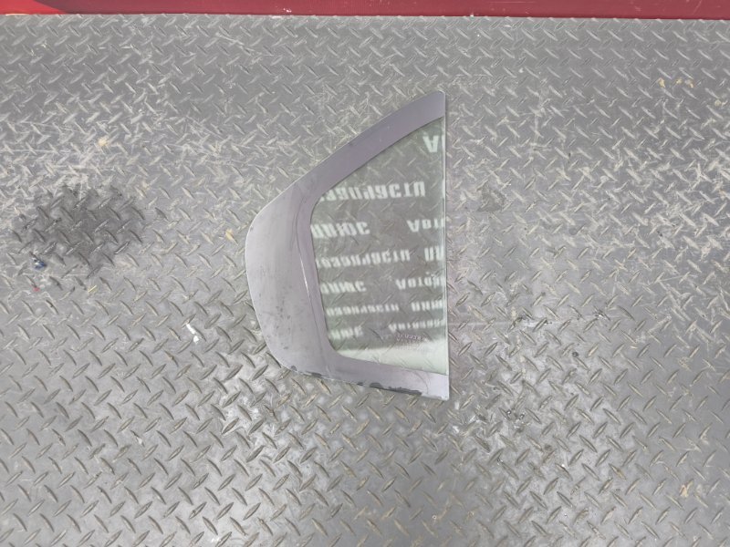 Форточка двери