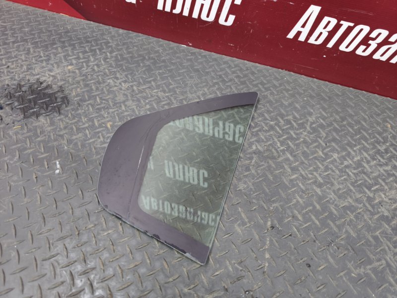 Форточка двери