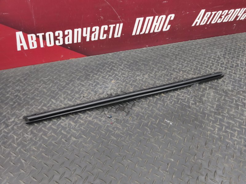 Уплотнитель стекла двери внутренний