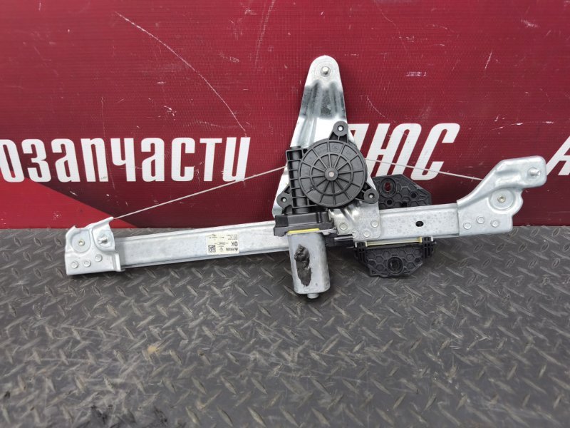 Стеклоподъемник    двери