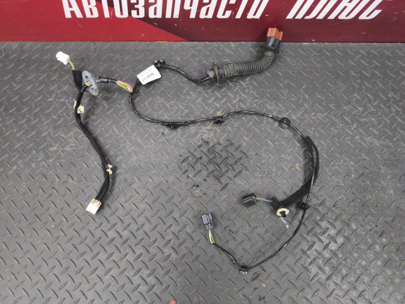 Проводка двери