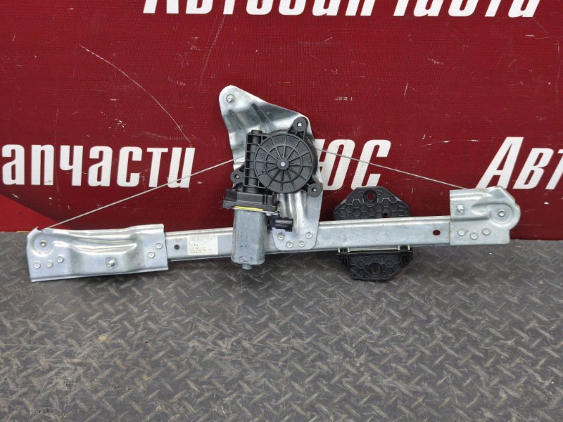 Стеклоподъемник    двери