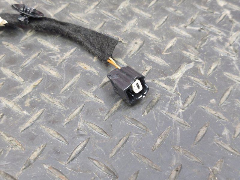 Проводка двери