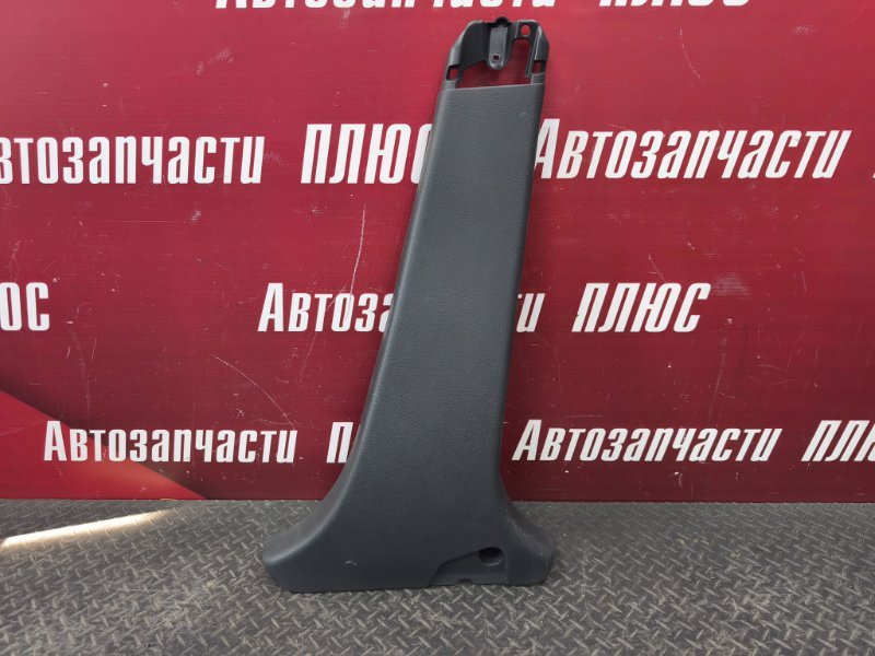 Обшивка средней стойки