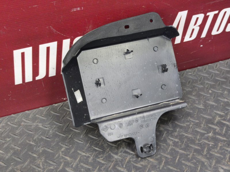 Кронштейн бампера