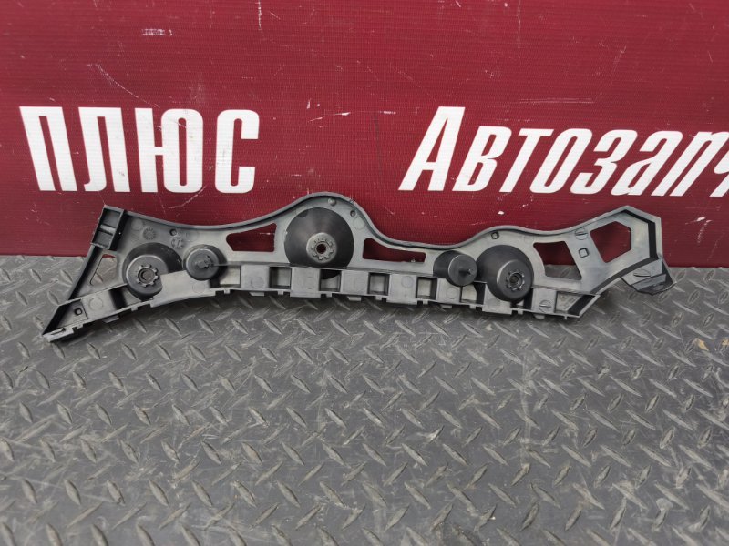 Кронштейн бампера