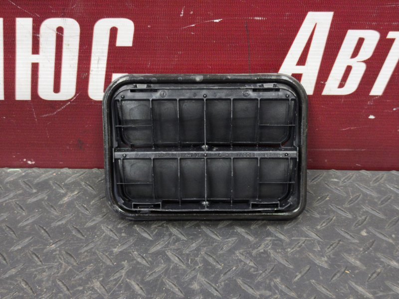 Дефлектор воздушный