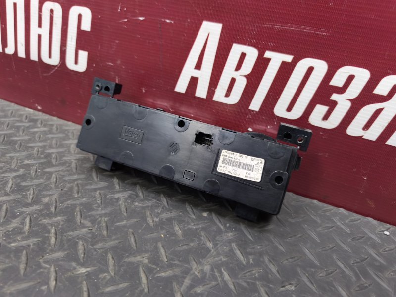 Блок управления климат контролем