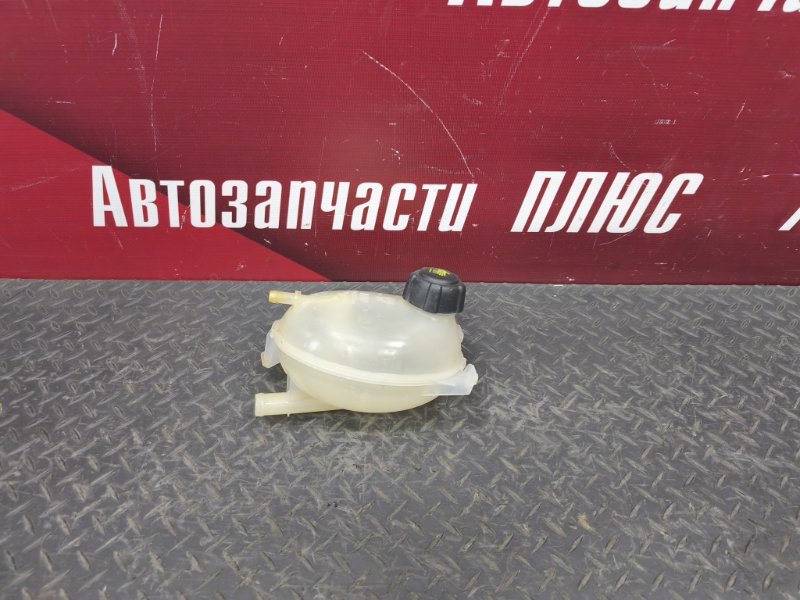 Бачок расширительный