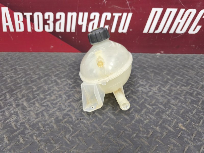 Бачок расширительный