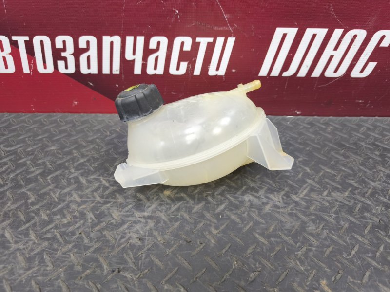 Бачок расширительный