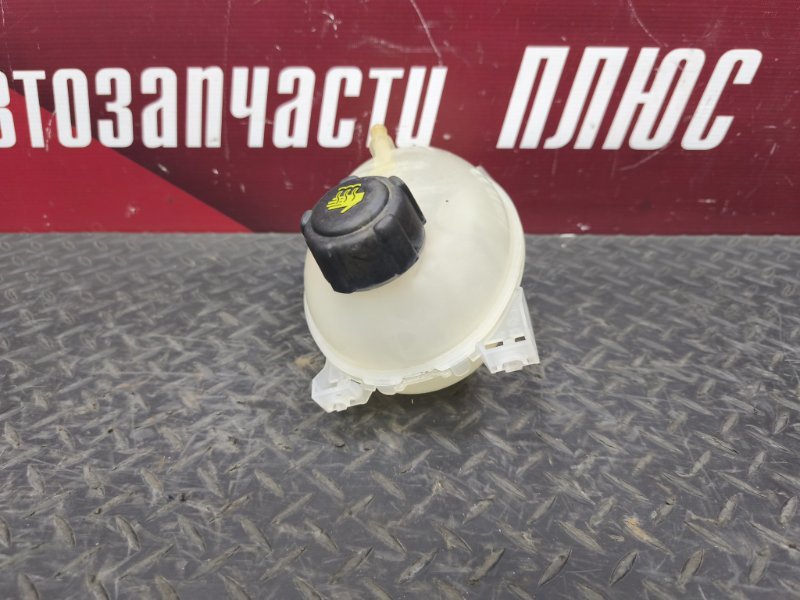 Бачок расширительный