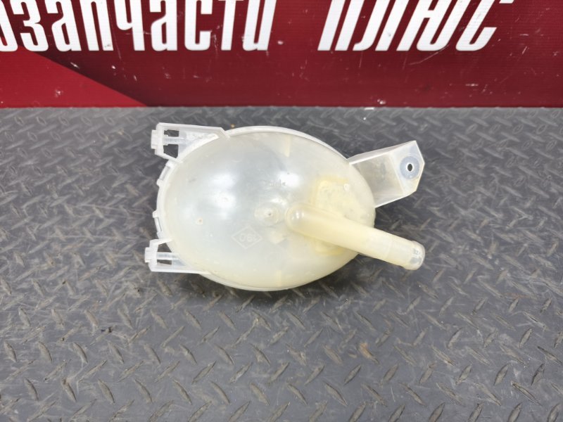 Бачок расширительный