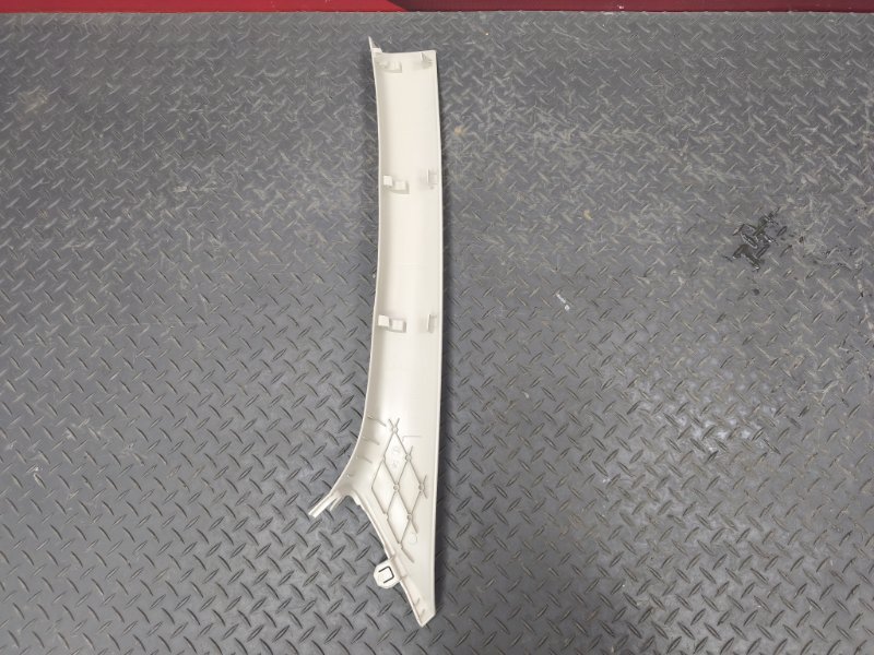 Обшивка стойки