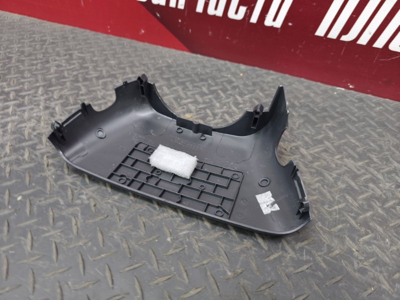 Подрулевой кожух