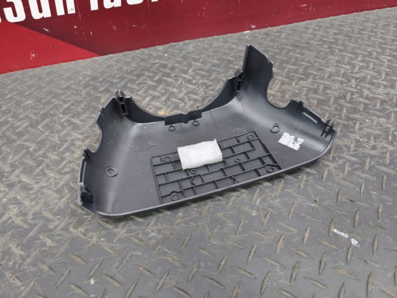 Подрулевой кожух