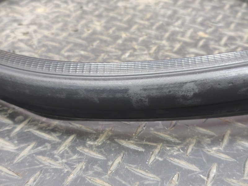 Уплотнительная резинка крыши