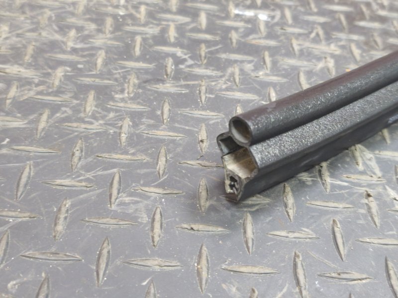 Уплотнитель жабо