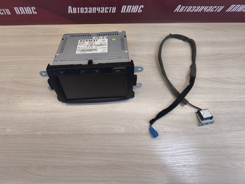 Магнитола штатная