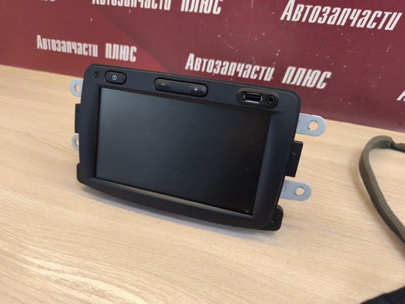 Магнитола штатная