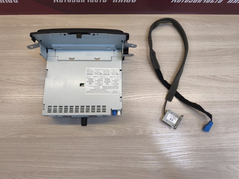 Магнитола штатная