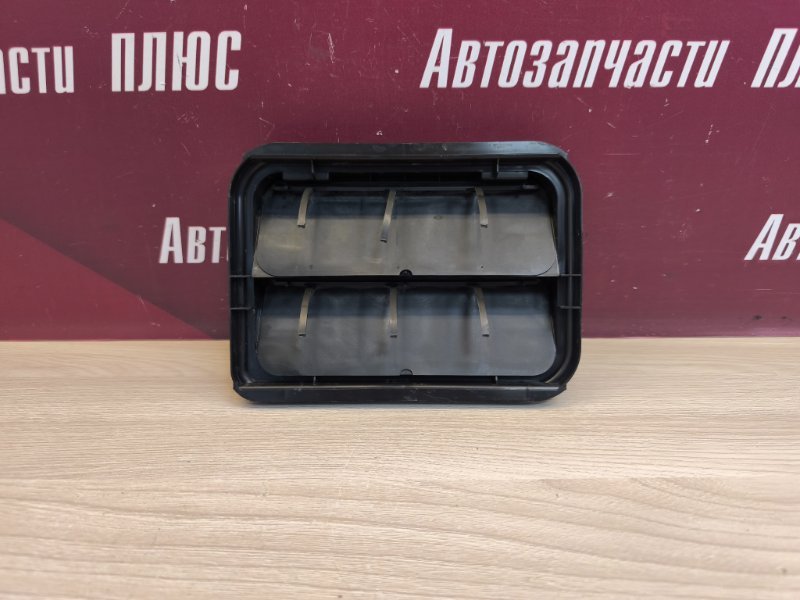 Дефлектор воздушный