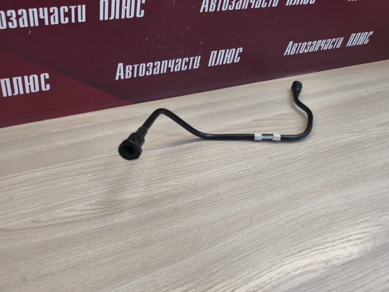 Трубка топливная