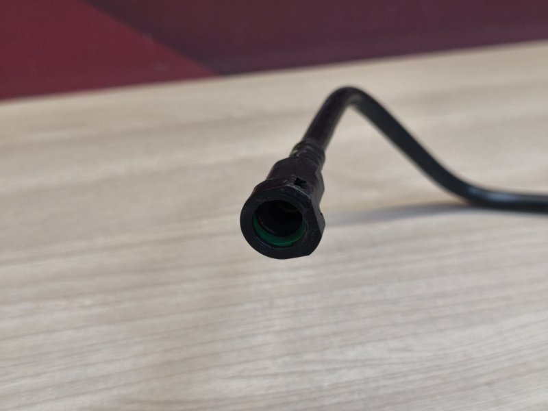 Трубка топливная