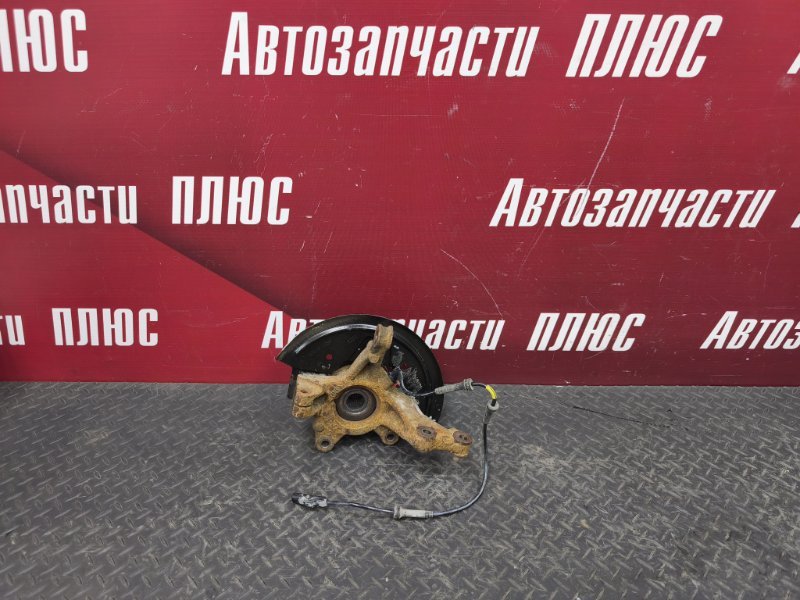 Кулак поворотный