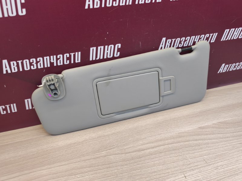 Козырек солнцезащитный