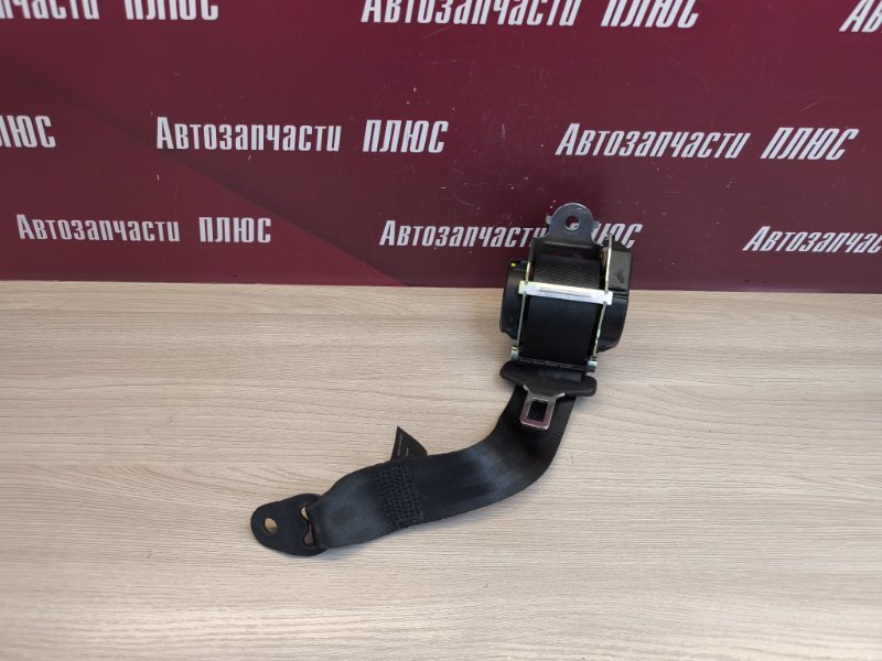 Ремень безопасности