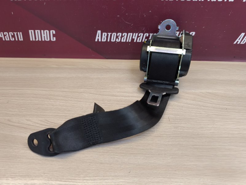 Ремень безопасности