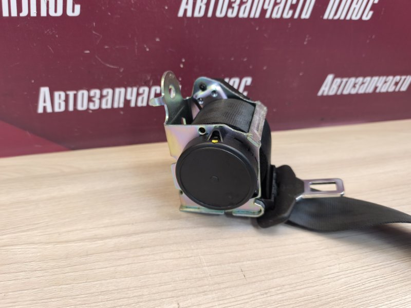 Ремень безопасности