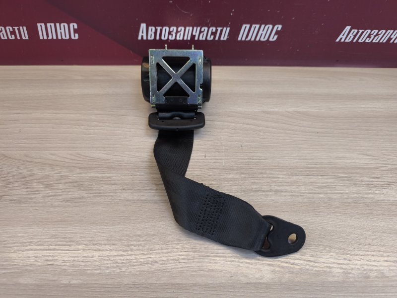 Ремень безопасности