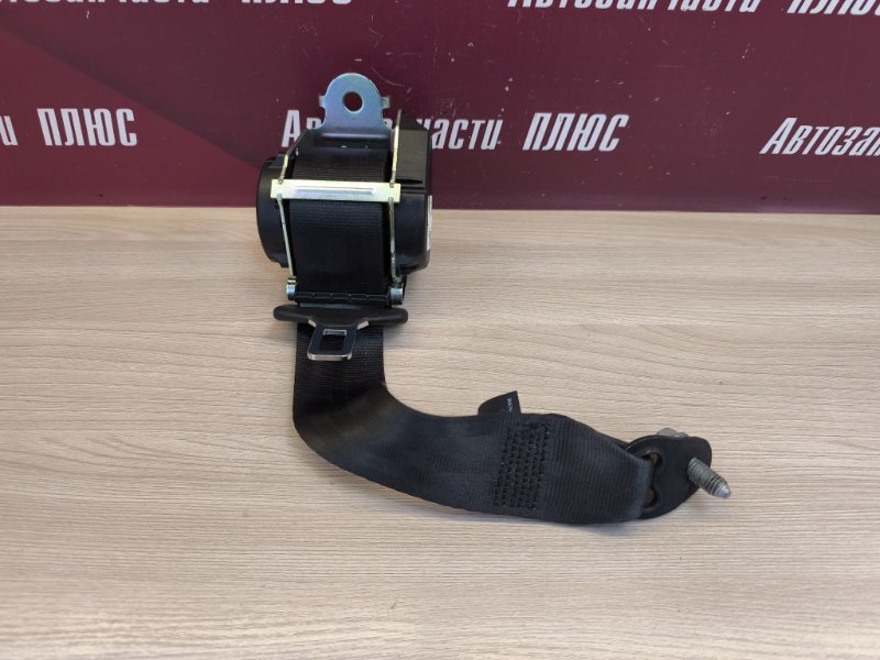 Ремень безопасности