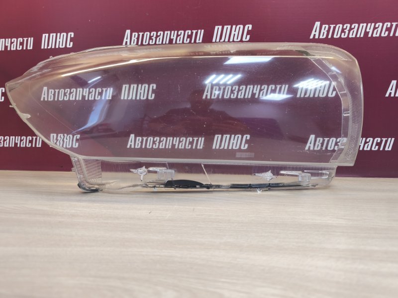 Стекло фары