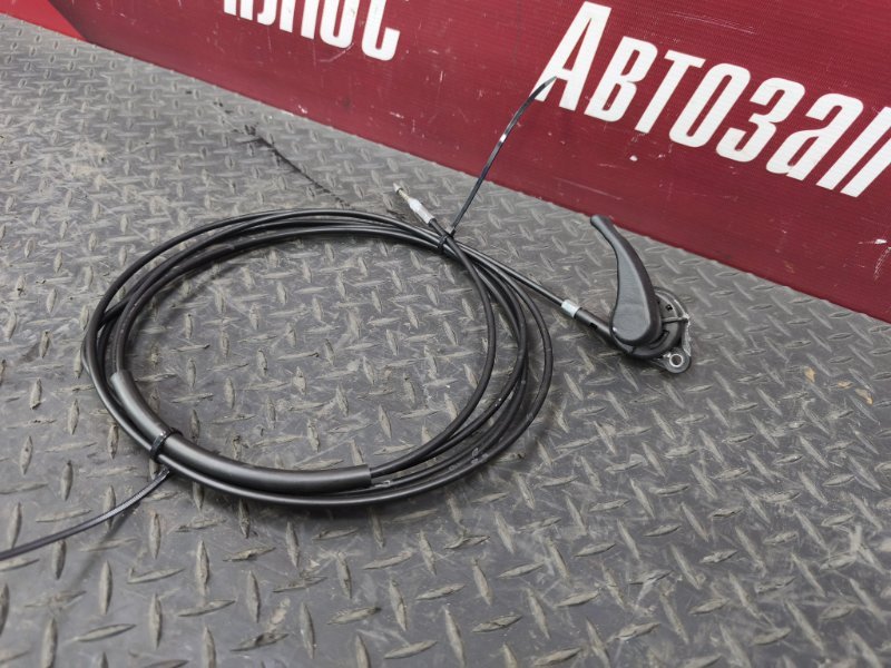 Трос замка капота