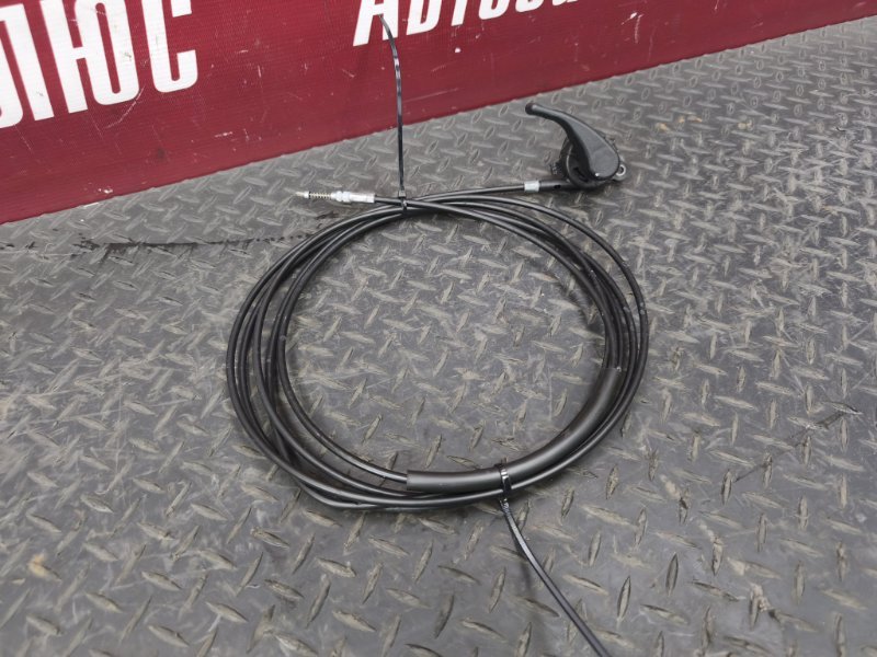 Трос замка капота