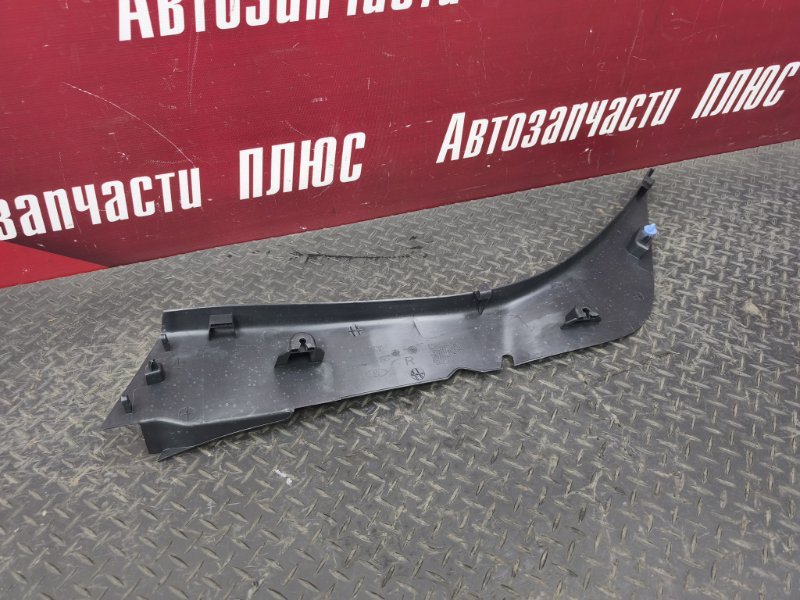 Обшивка стойки