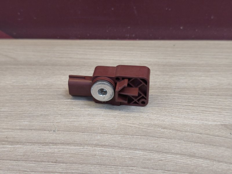 Датчик удара