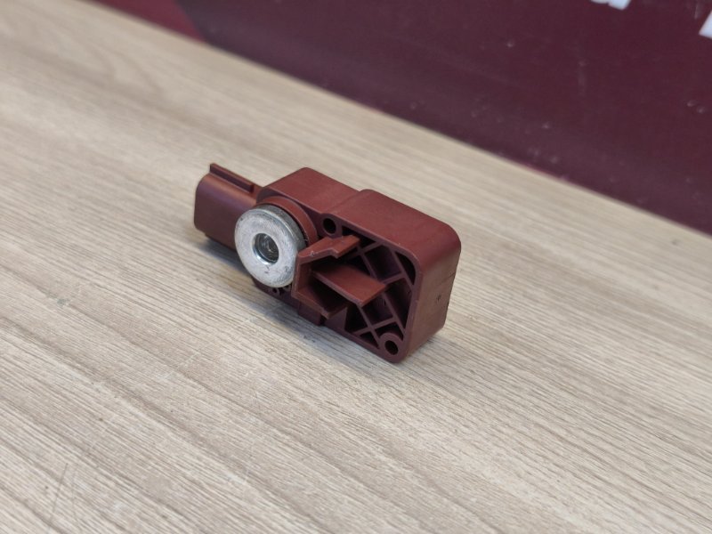 Датчик удара