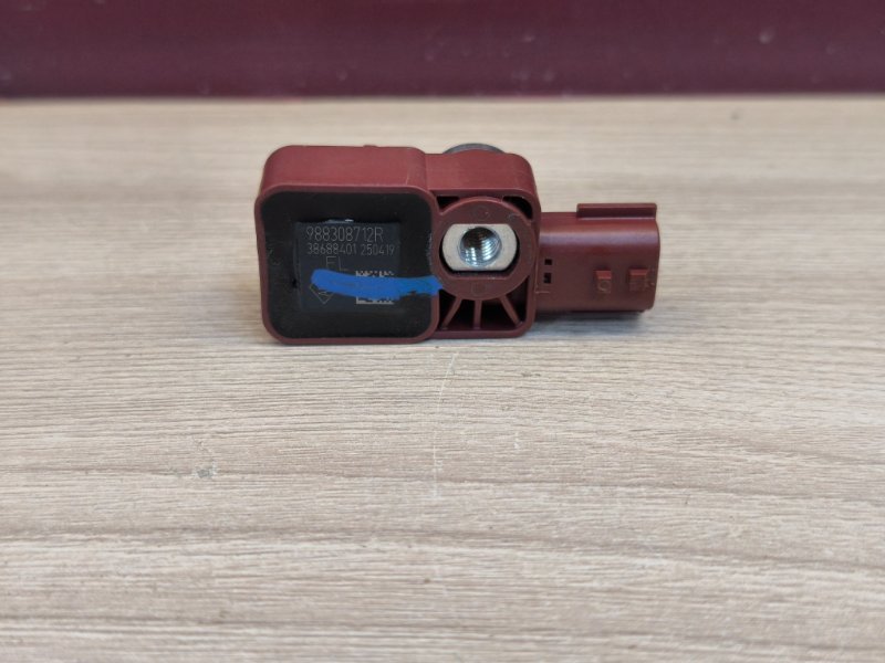 Датчик удара