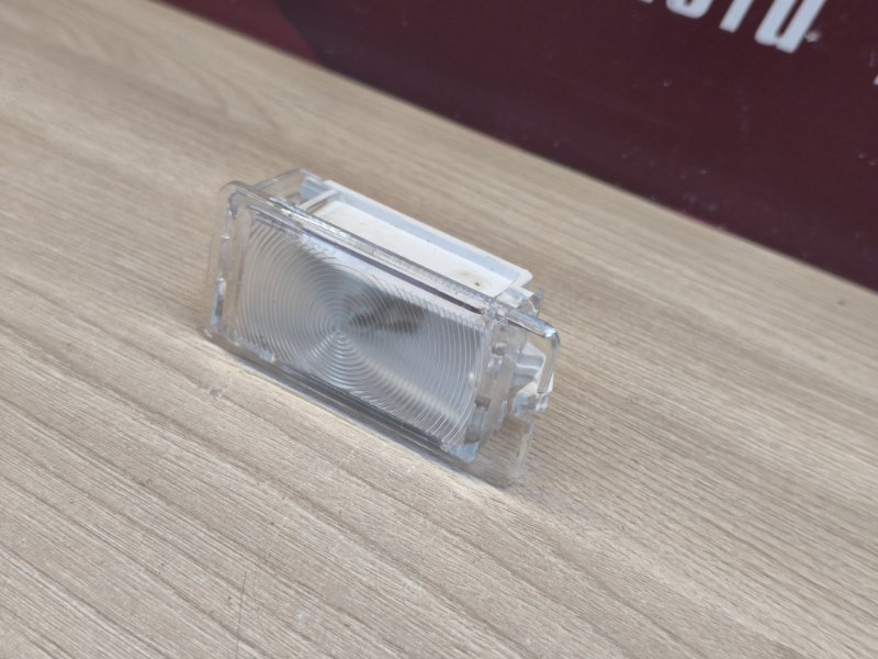 Плафон подсветки багажника