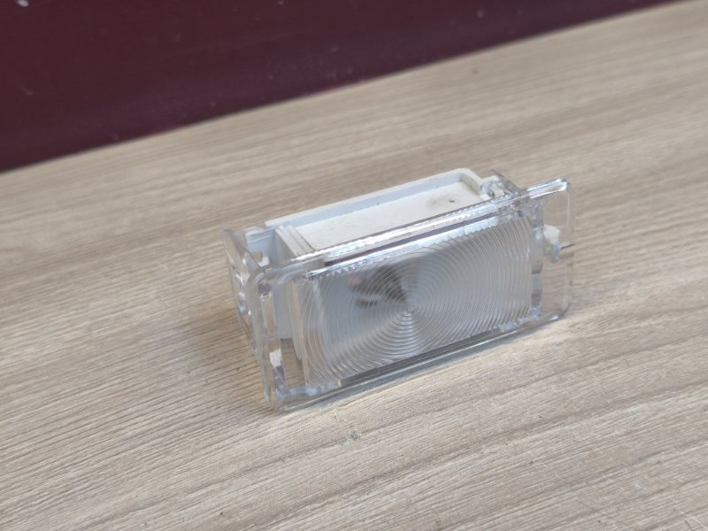 Плафон подсветки багажника