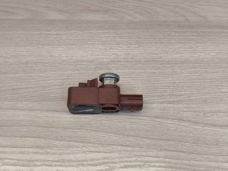 Датчик удара